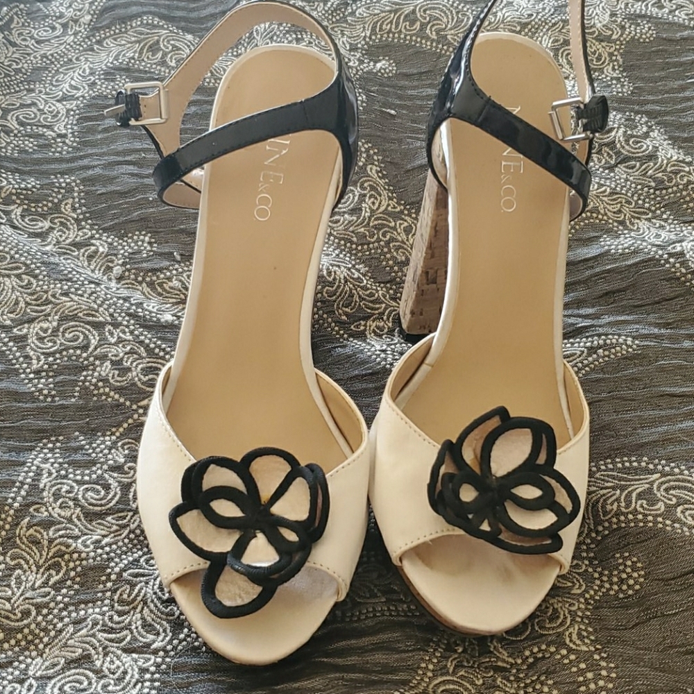 Ankle strap, cork type shoe